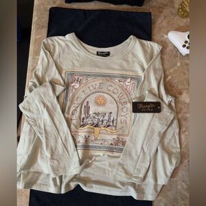 brand new wrangler longsleeve wide fit shirt women